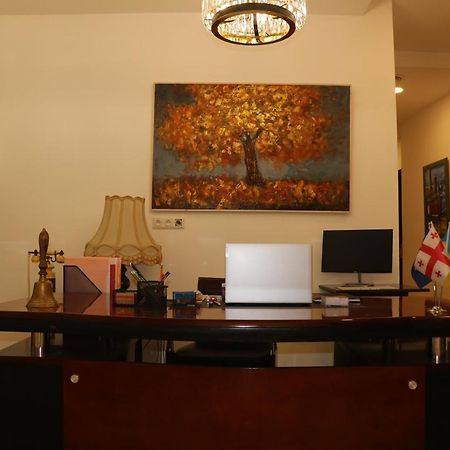 Hotel Verdzi Kutaisi Esterno foto