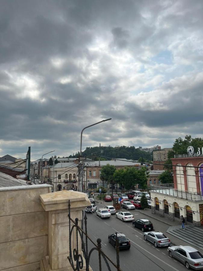 Hotel Verdzi Kutaisi Esterno foto
