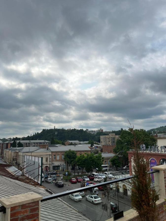 Hotel Verdzi Kutaisi Esterno foto
