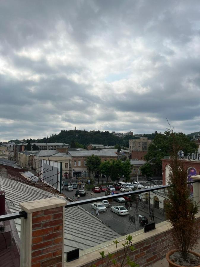 Hotel Verdzi Kutaisi Esterno foto